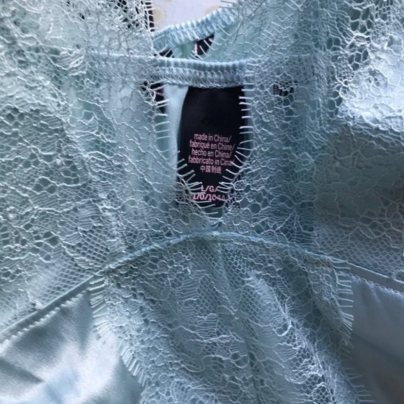 VERY SEXY Chantilly Lace Satin Babydoll Slip - Picture 4 of 10